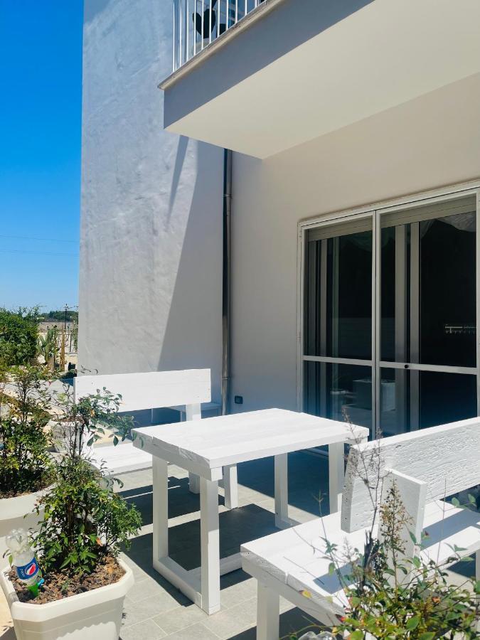 La Casa Di Nina Bed & Breakfast Lecce Bagian luar foto