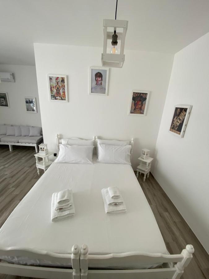 La Casa Di Nina Bed & Breakfast Lecce Bagian luar foto