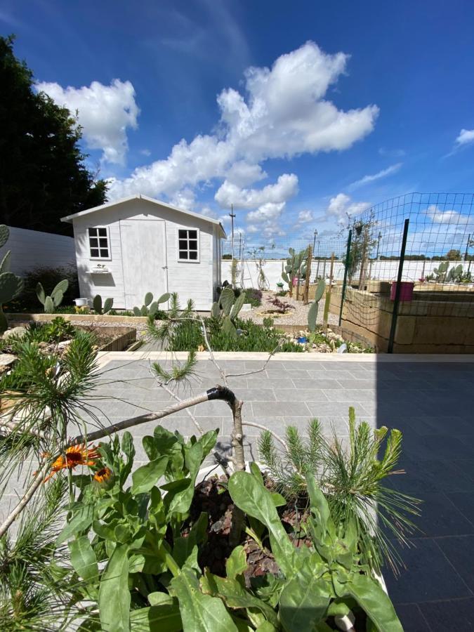 La Casa Di Nina Bed & Breakfast Lecce Bagian luar foto