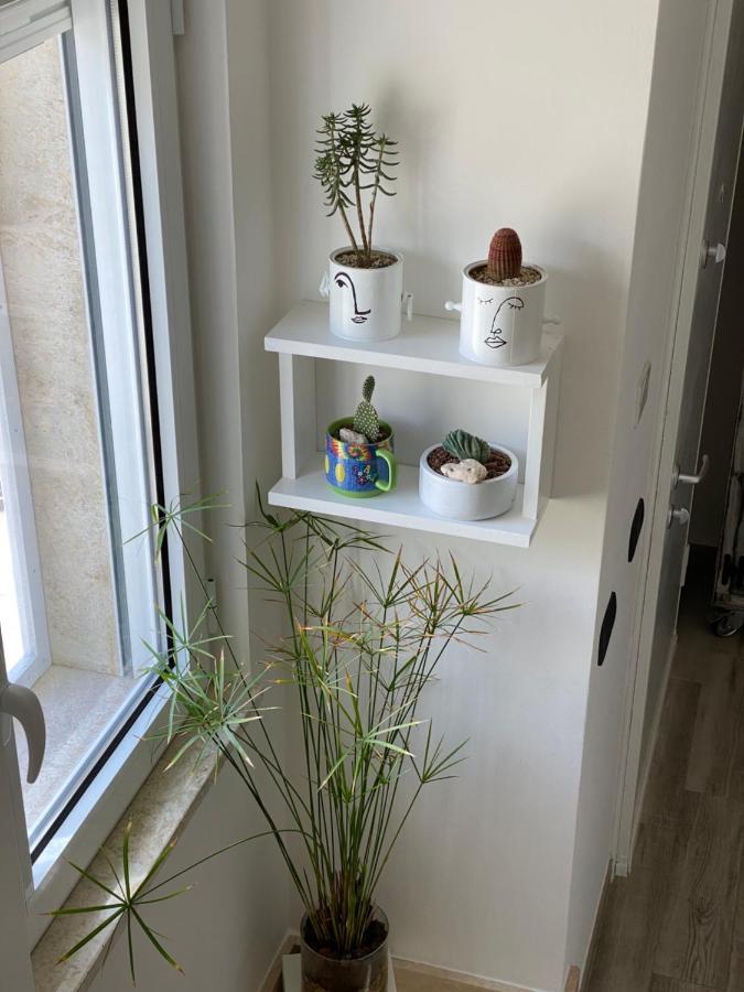 La Casa Di Nina Bed & Breakfast Lecce Bagian luar foto